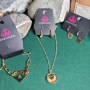 Paparazzi Gold Heart and Paw Necklace Set